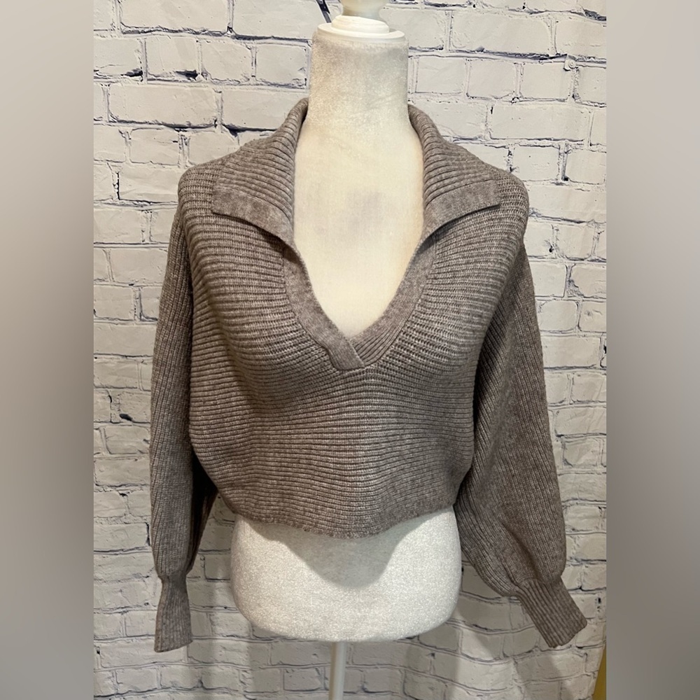 Princess Polly Grey Cropped Long Sleeve V Neck Sweater XS/S
